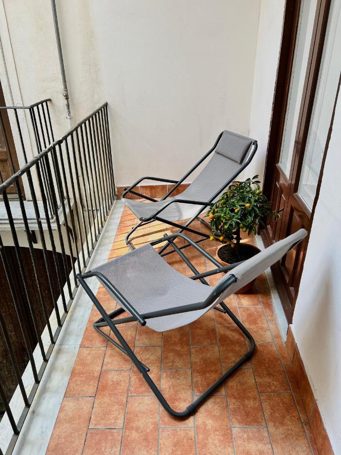 A Ballaro Apartments Palermo Eksteriør billede