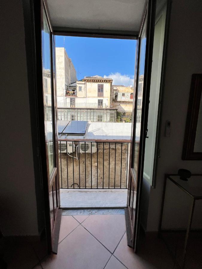 A Ballaro Apartments Palermo Eksteriør billede