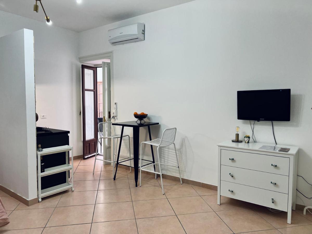 A Ballaro Apartments Palermo Eksteriør billede